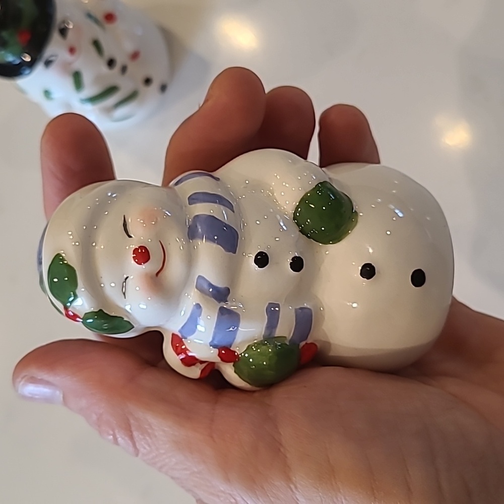 Snowman Set S&P Shaker Set - Picture 2 of 4